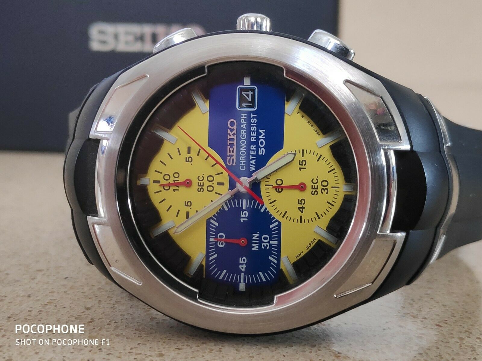 Super Rare Vintage Seiko V657-6120 50m WR Chronograph Quartz Men's