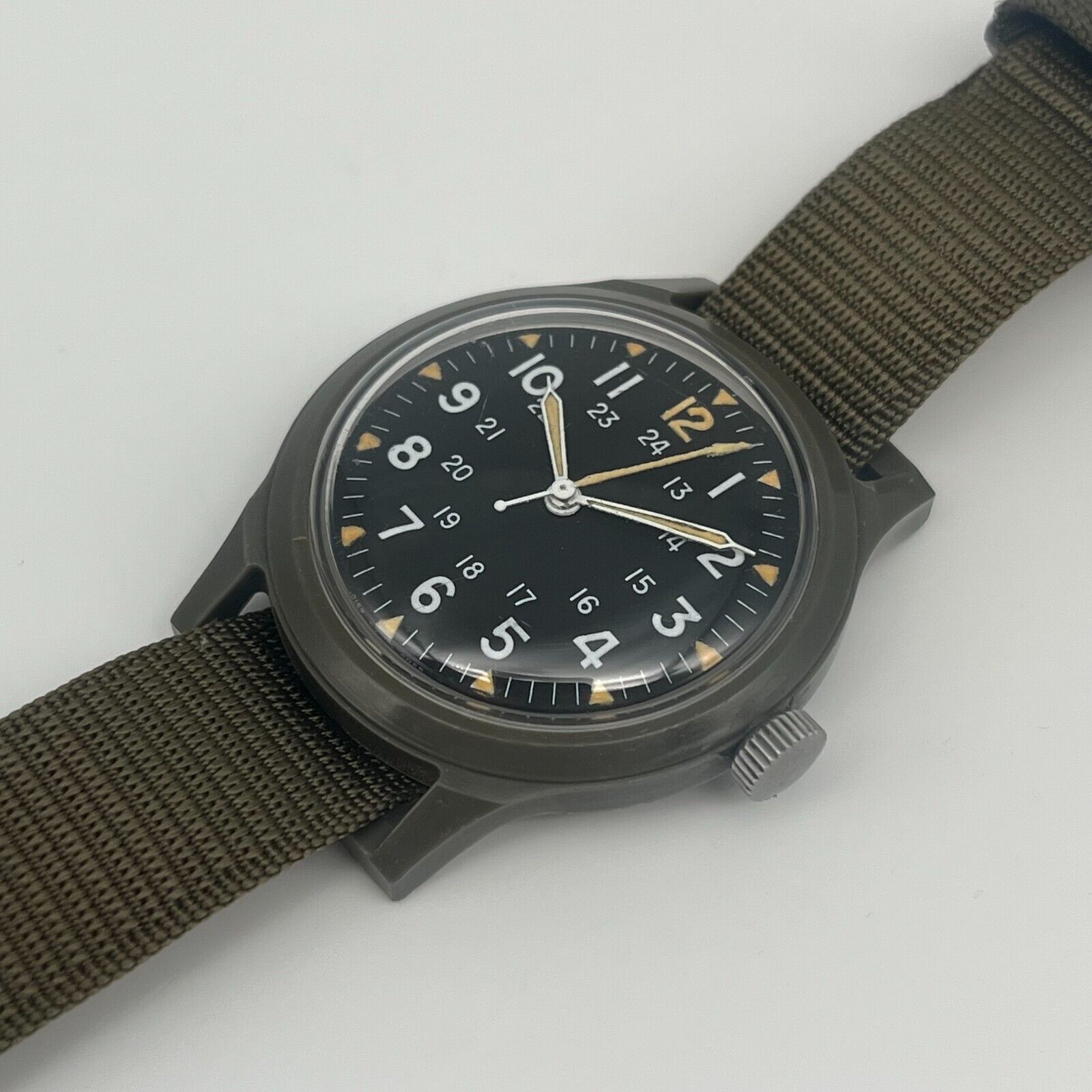 Vintage Benrus Mil-W-46374 US Military Mens Watch Vietnam