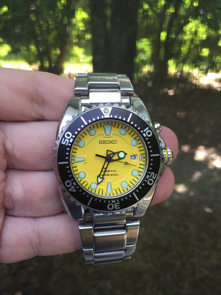 Seiko Yellow dial BFK Kinetic Diver SKA367 excellent condition | WatchCharts