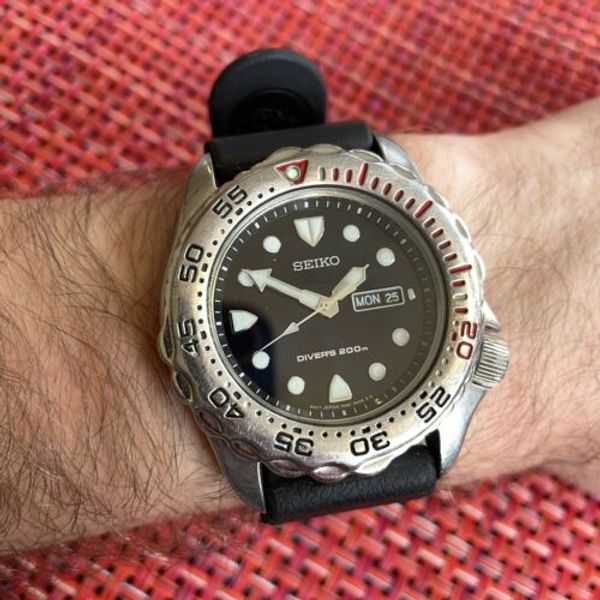 Vintage Seiko 7N36-6A49 SHC041 Quartz 200M Diver | WatchCharts