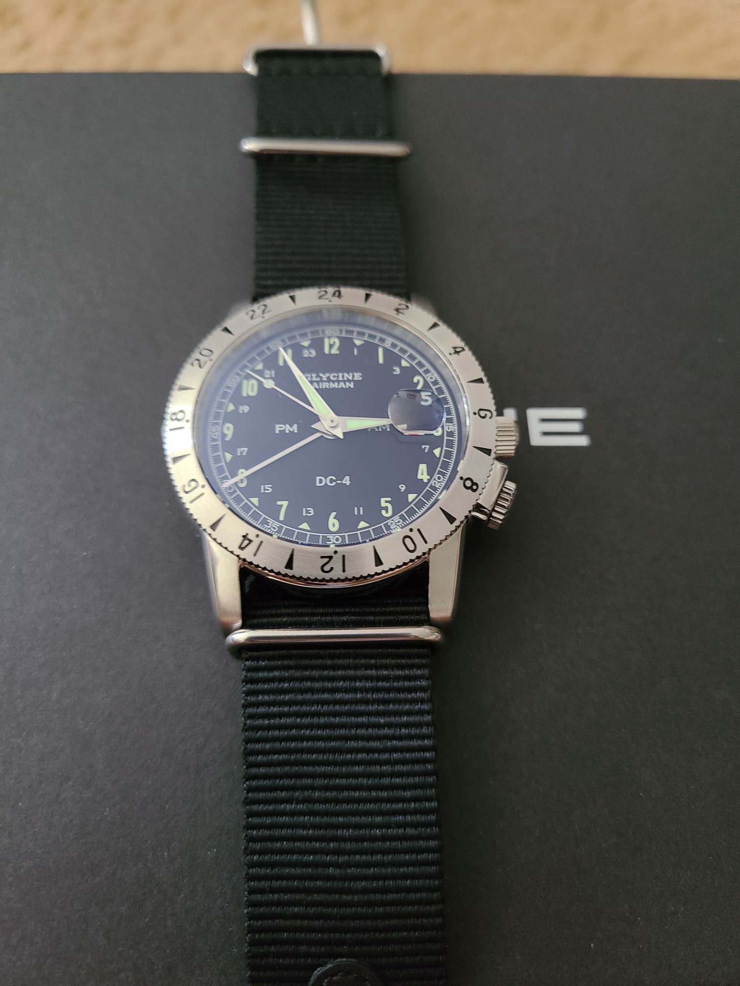 glycine airman dc4 gmt