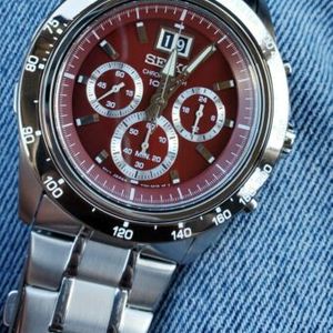 SEIKO 7T04 0AT0 Quartz Big Date Chronograph Men s Watch rare dial WatchCharts Marketplace