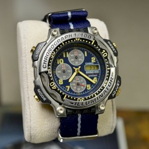 CASIO DRO-212 [1325] DURO 200 SHROUDED DIVE WATCH ILLUMINATOR
