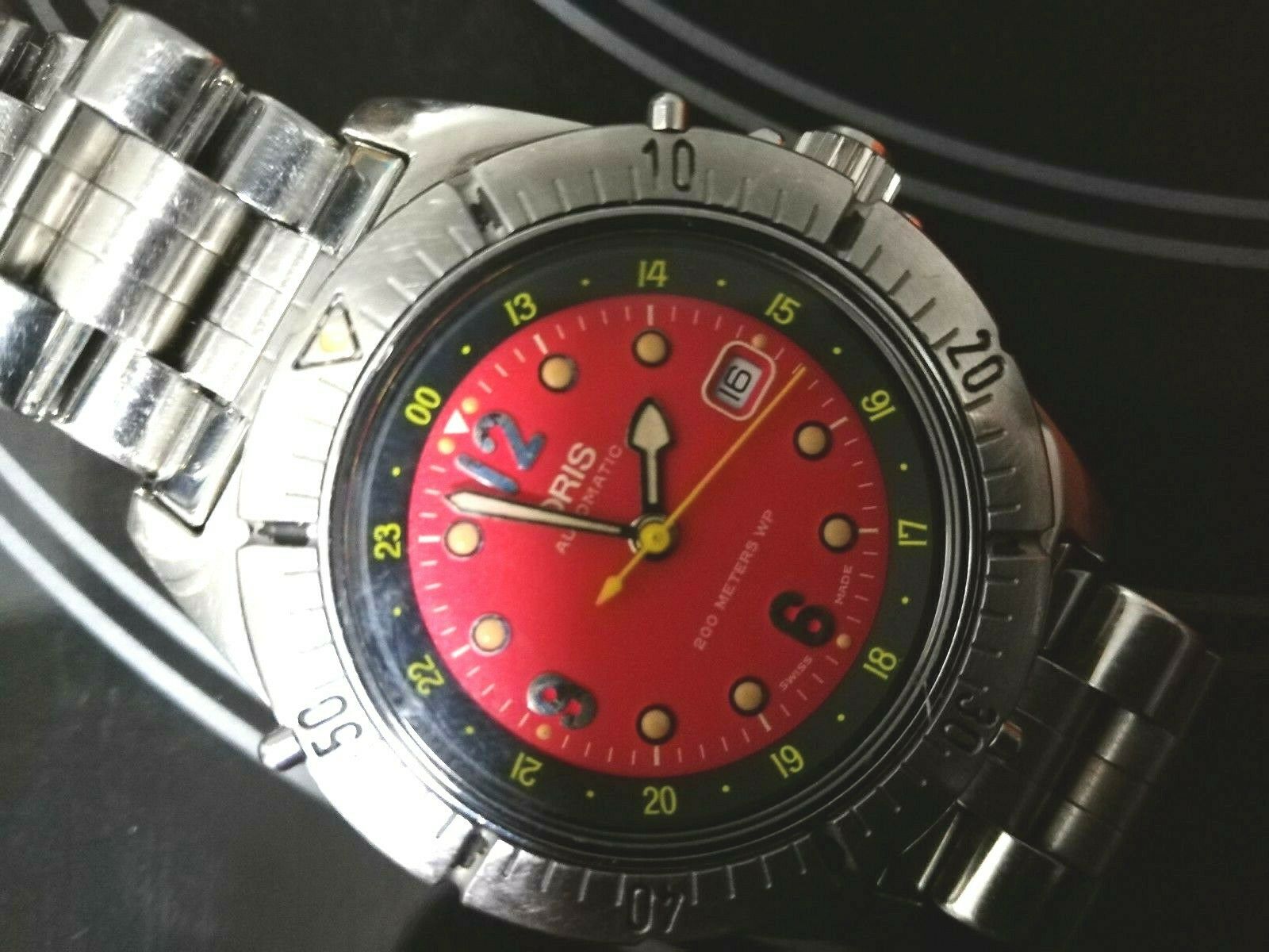 RARE ORIS RED DIAL DIVE WATCH 7457 AUTOMATIC MIDSIZE 34MM