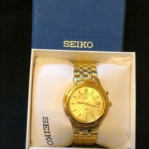 Seiko Mens Kinetic Watch Gold Stainless Steel Base Metal 5M42-OA19 Water  Resisnt | WatchCharts