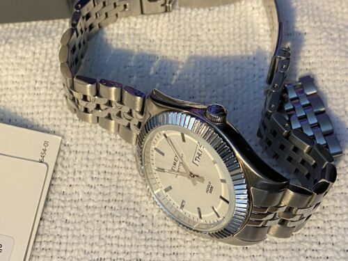 Waterbury legacy boyfriend 36mm online stainless steel bracelet watch