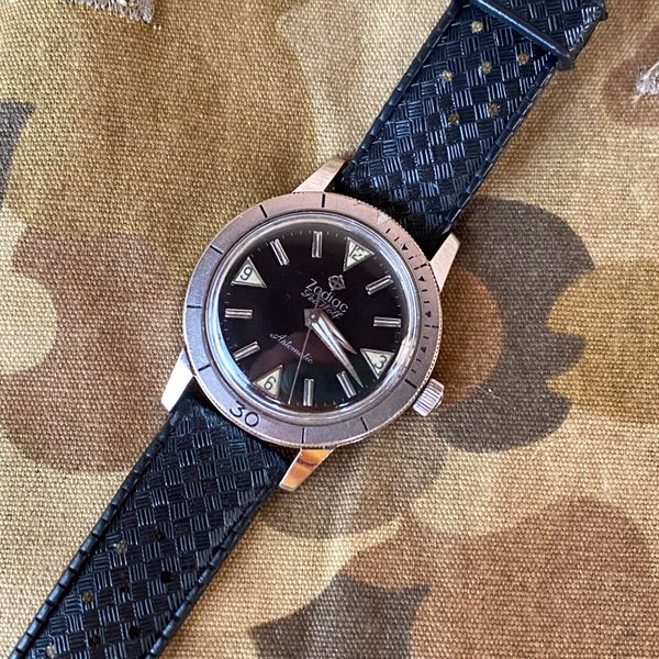[WTS] Vintage Zodiac Sea Wolf with NOS Strap WatchCharts