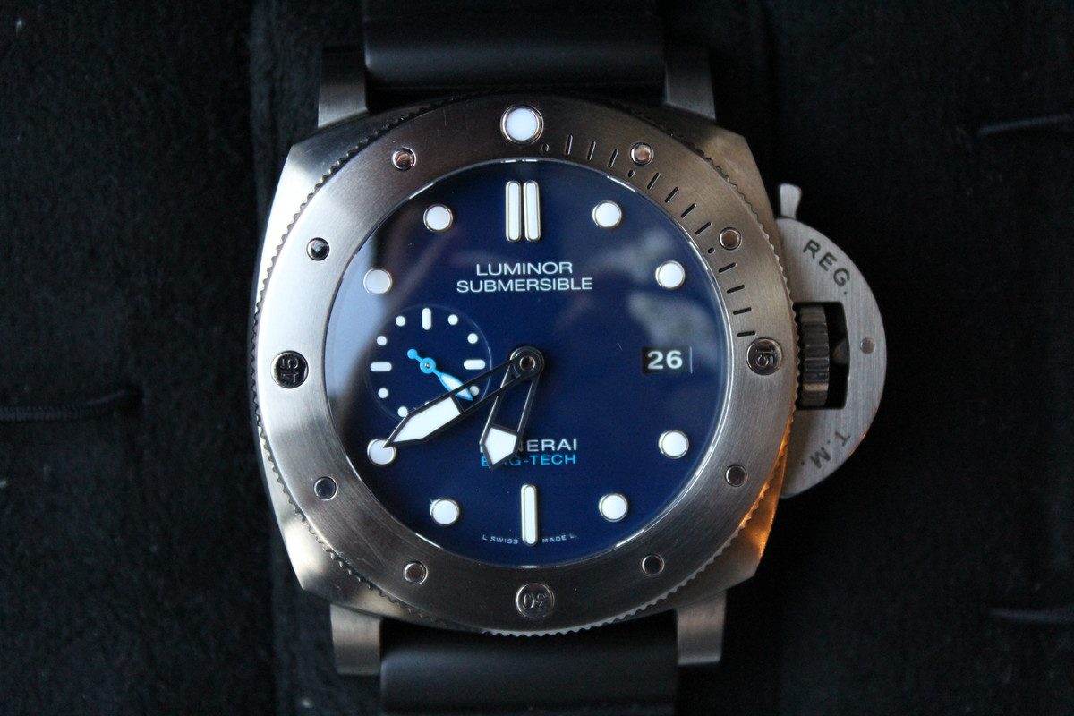 FS Panerai PAM 692 Submersible BMG Blue Dial 47mm With BOX AND