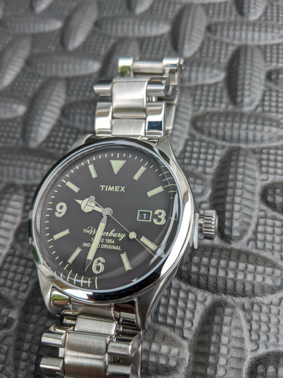 timex tw2p75100za