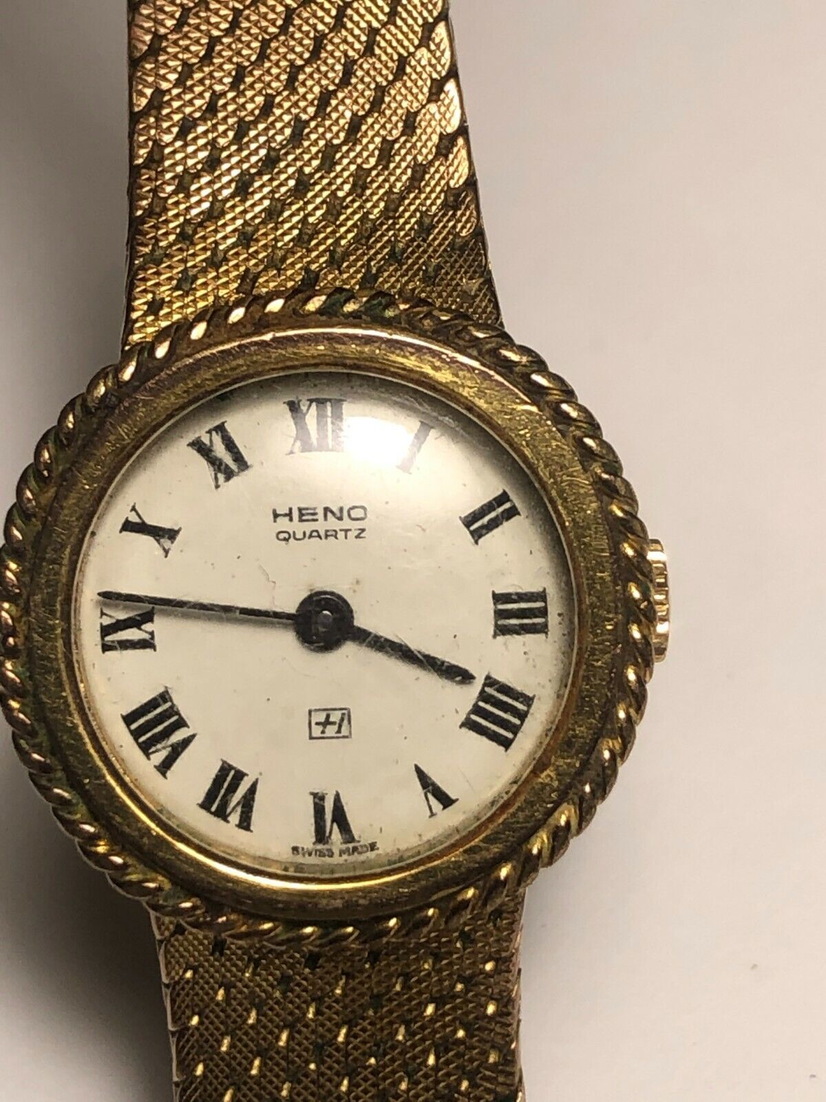 VINTAGE HENO SWISS MADE LADIES QUARTZ WRISTWATCH 10 MICRONS 