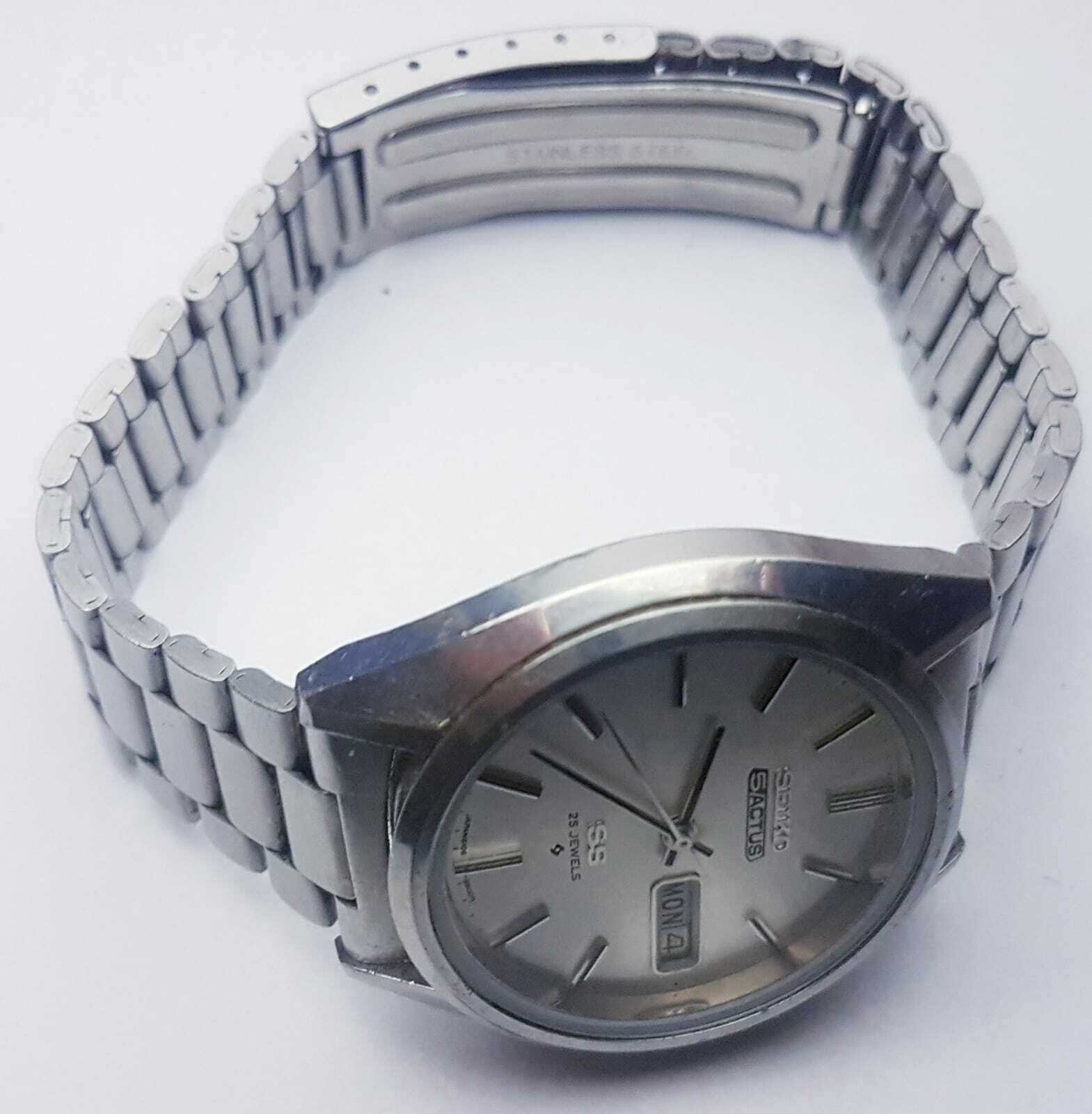 SEIKO 5 ACTUS SS 6106-8660 Automatic Day/Date Men's Japan