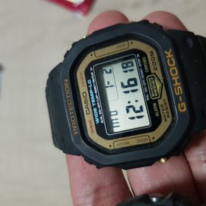 FS: Casio G-Shock WW-5100C-9 GOLD GOLD GOLD GOLD WIDE-TEMP vintage