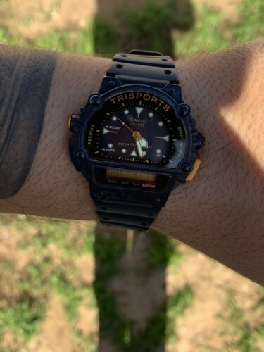 CASIO TRI-10W TRISPORTS アナログとデジタル腕時計 Vintage CASIO TRISPORTS Triathlon SPORT Watch TRI-10W 90s