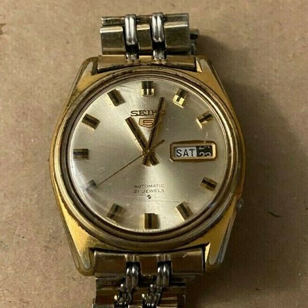Vintage Seiko 6119-8090 Man's Automatic Wrist Watch | WatchCharts