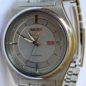 Seiko 5 Automatic 7009-3170 watch | WatchCharts