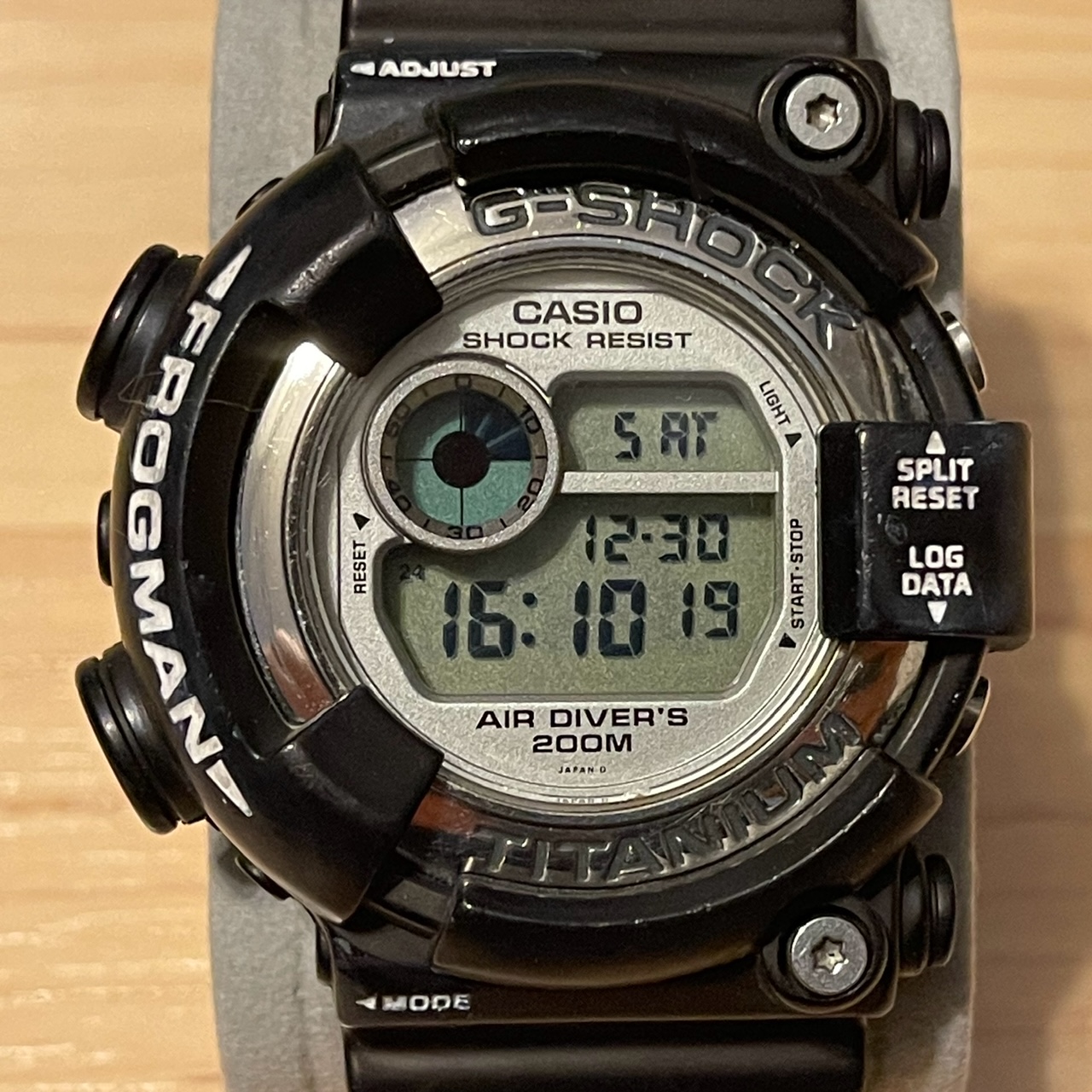 WTS] Casio G-Shock DW-8201WC-7BT WCCS Frogman Black Skeleton