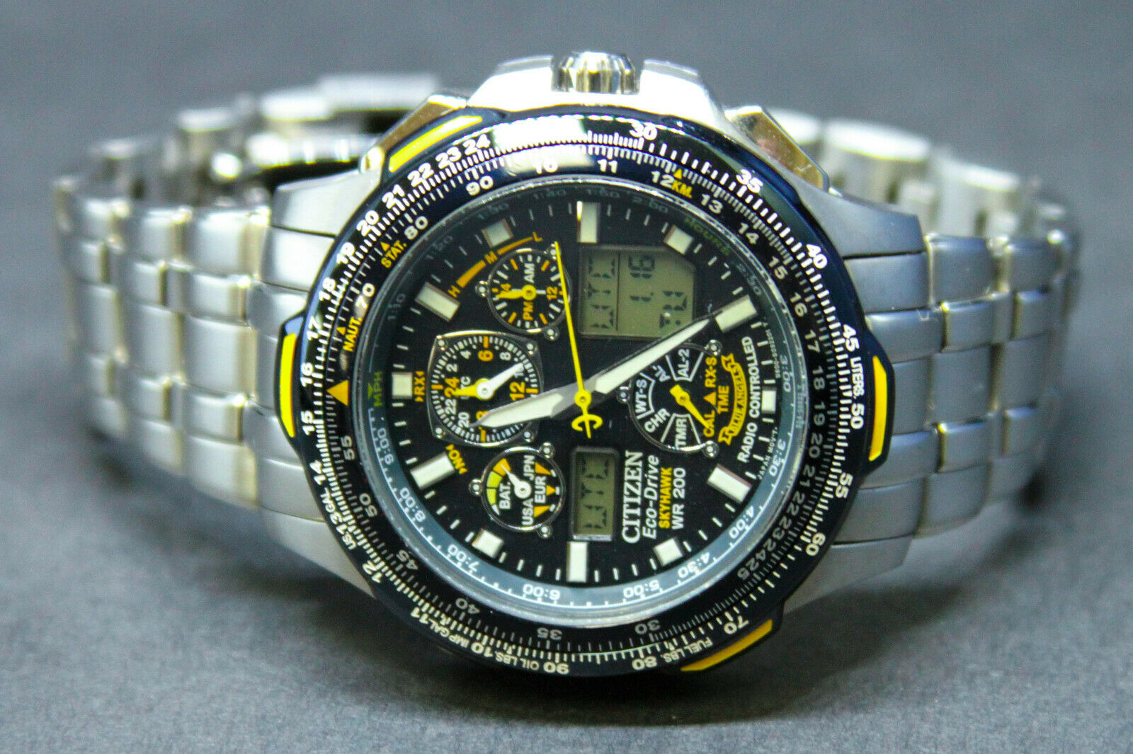 citizen u600