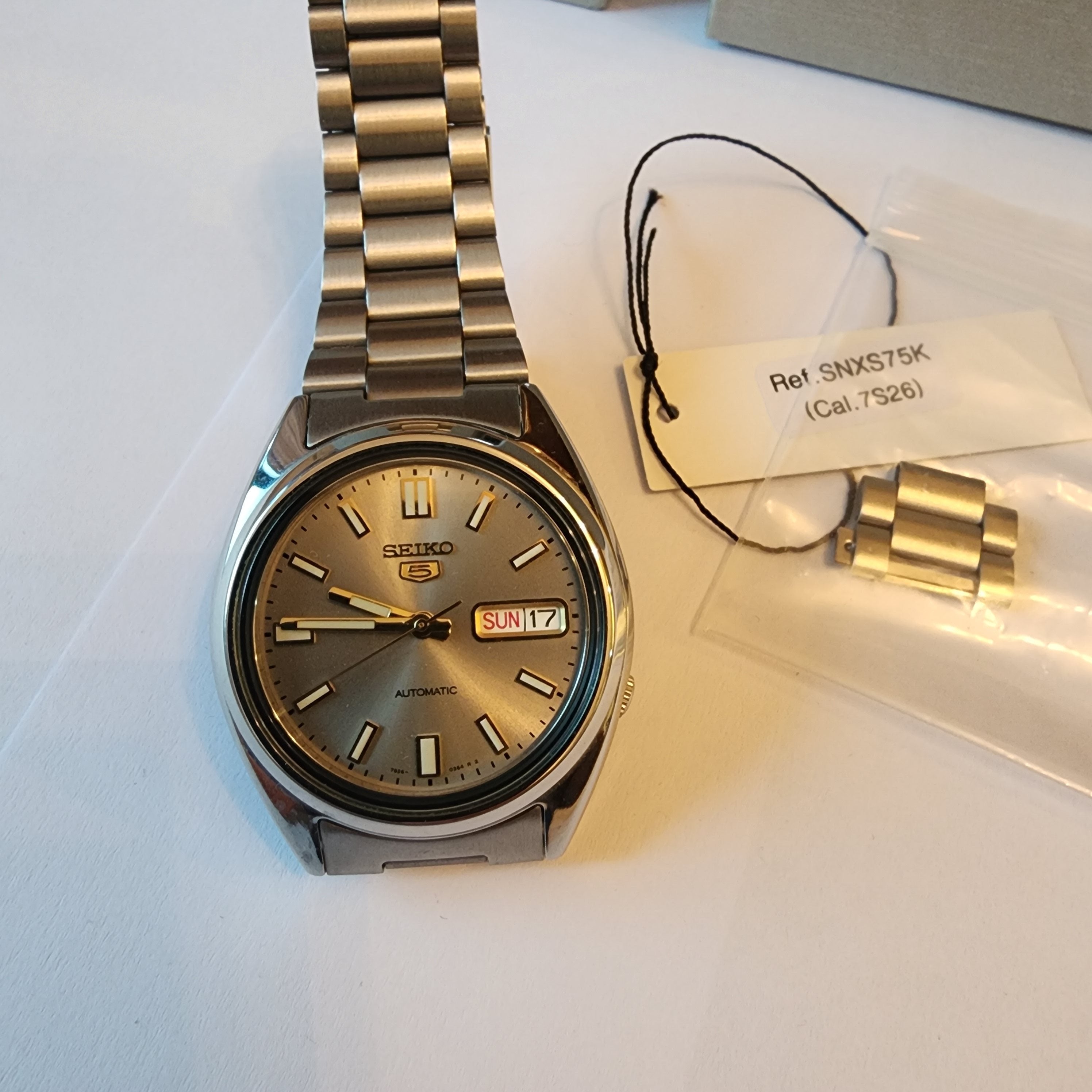 Seiko 5 SNXS75 Grey Dial | WatchCharts Marketplace