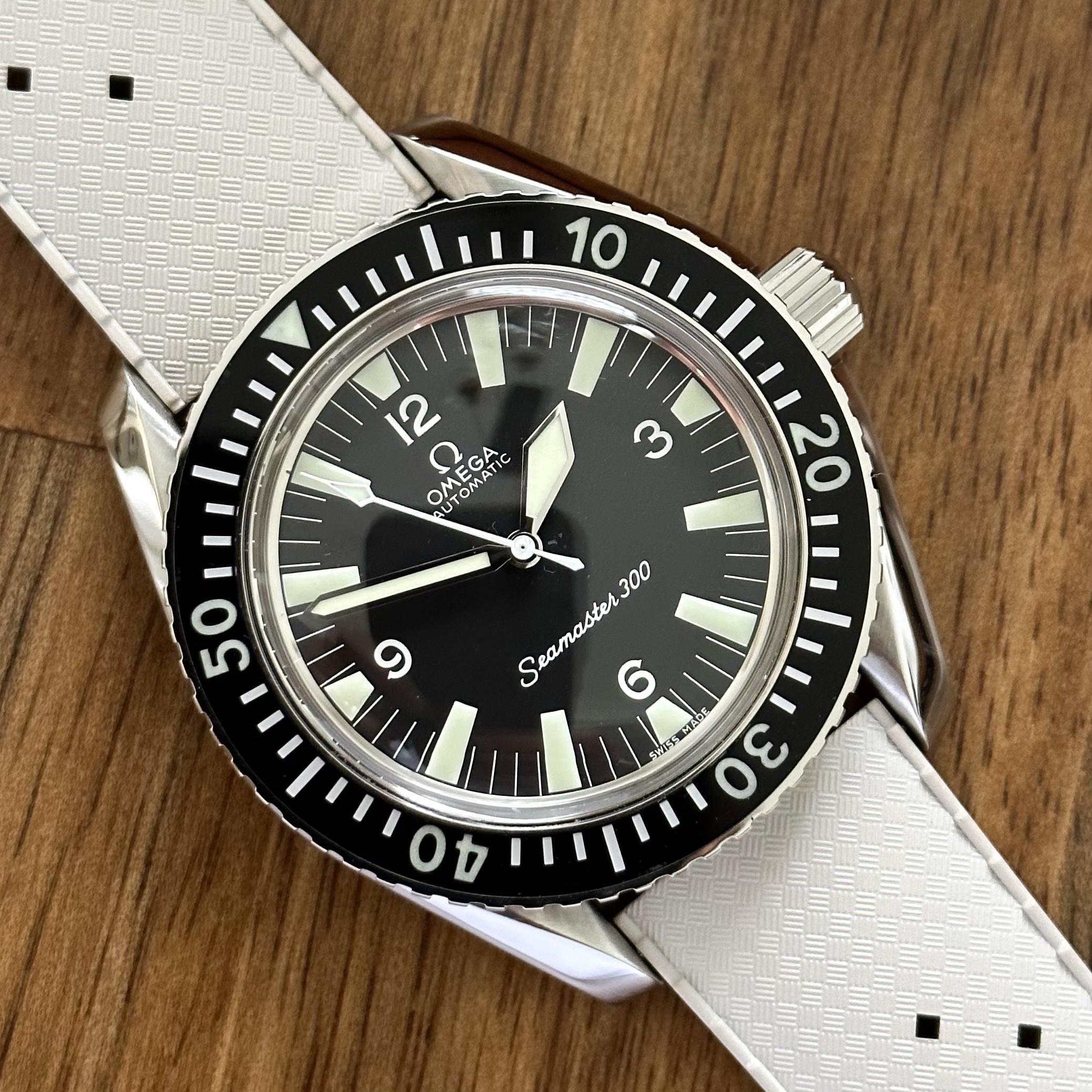 WTS Omega Seamaster 300 No Date Ref 166.0324 WatchCo Cal 552