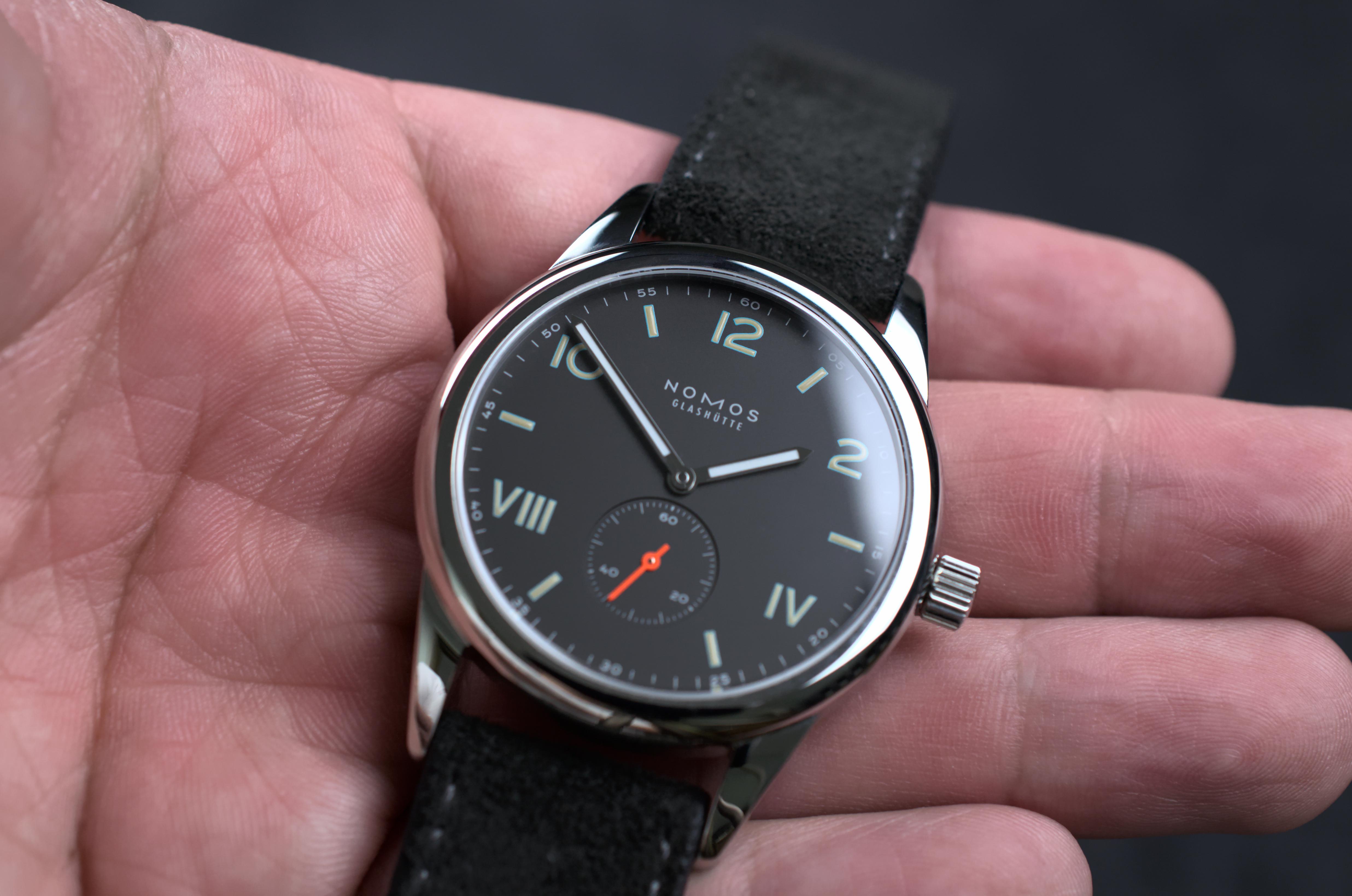 Nomos Ludwig Neomatik 39 250