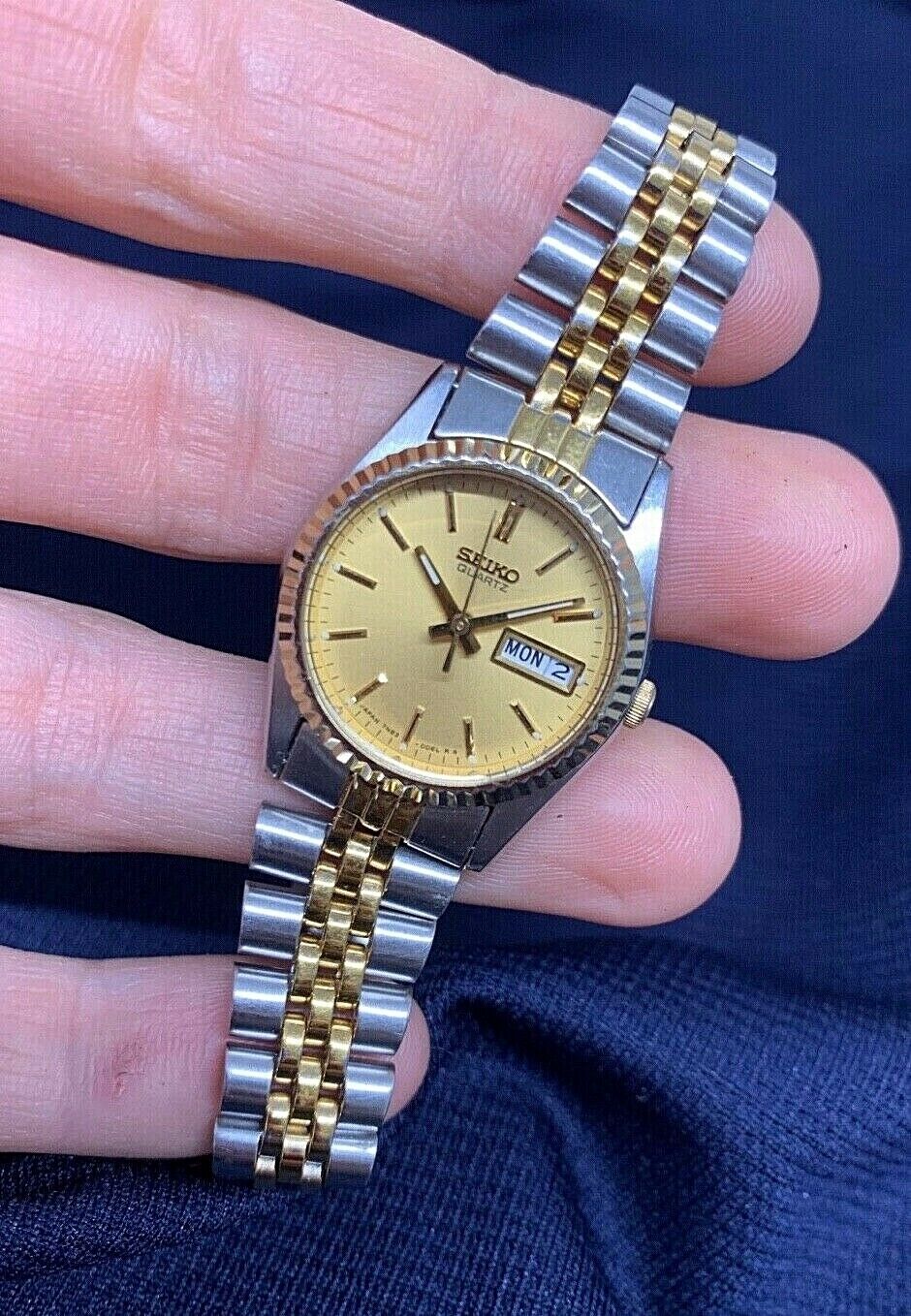 Seiko Watch Women 7N83-0049 24mm Silver Gold Two Tone Black Dial New Battery Seiko 7N83-0049 Day Date Two Tone Stainless Steel 24mm Case  main image 3