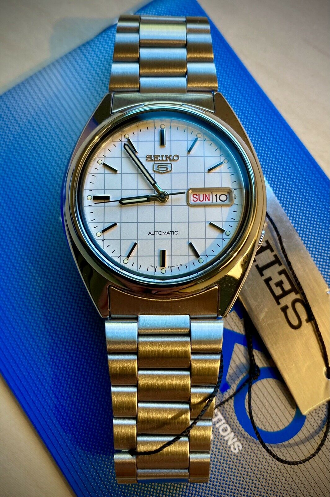Seiko 5 White Grid Dial Mens Automatic Watch SNXF05K1