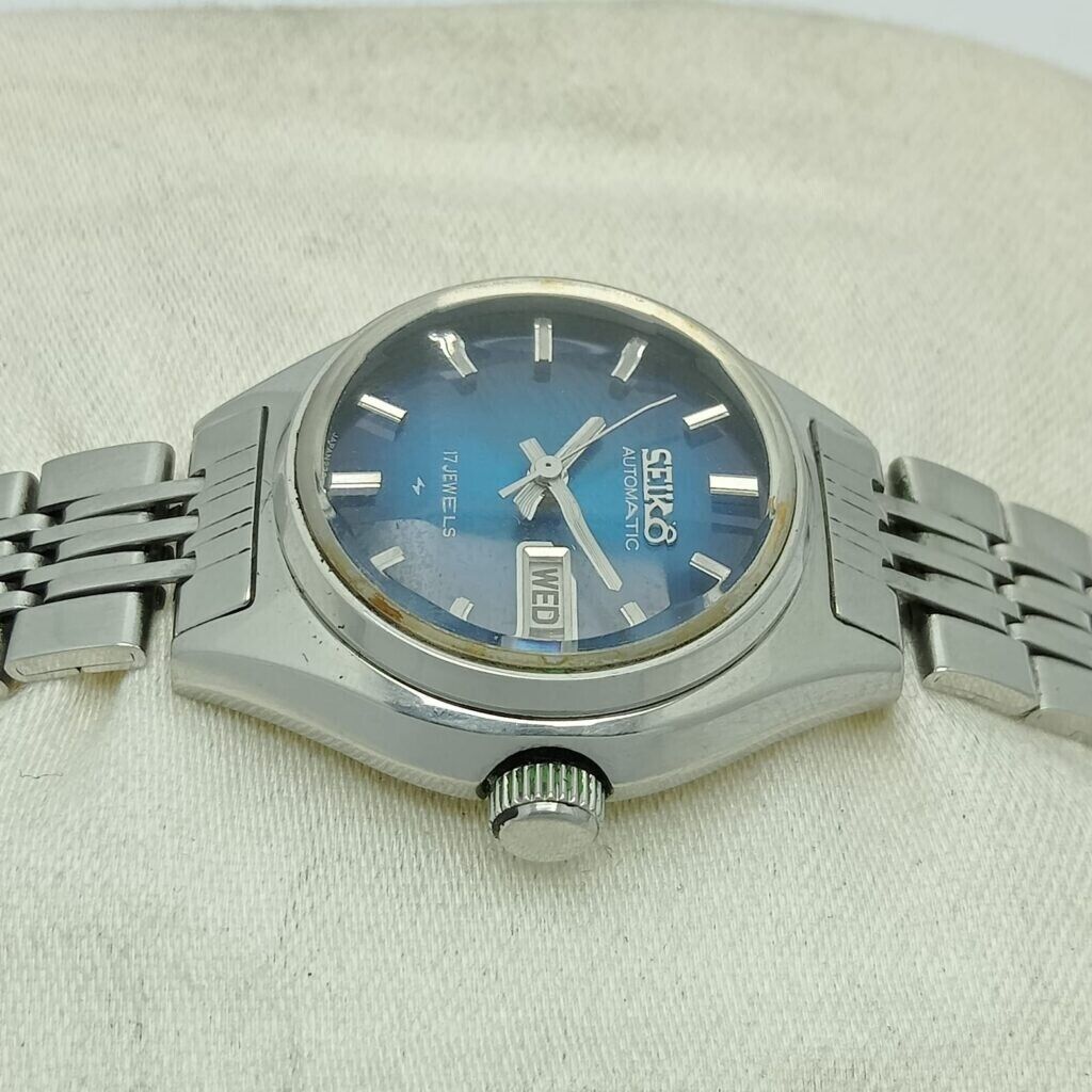 Seiko 2206-0300 Automatic Day/Date Blue Dial Vintage Women Watch