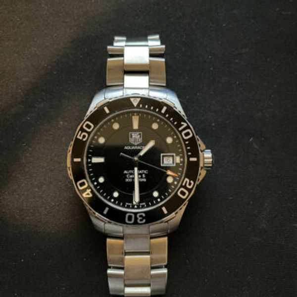 tag heuer aquaracer, wan2110, automatic, black, date, calibre 5