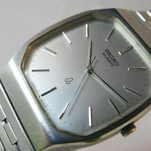 GOOD!! SEIKO 2621-5180 SILVER MEN'S VINTAGE WATCH JAPAN-A QUARTZ