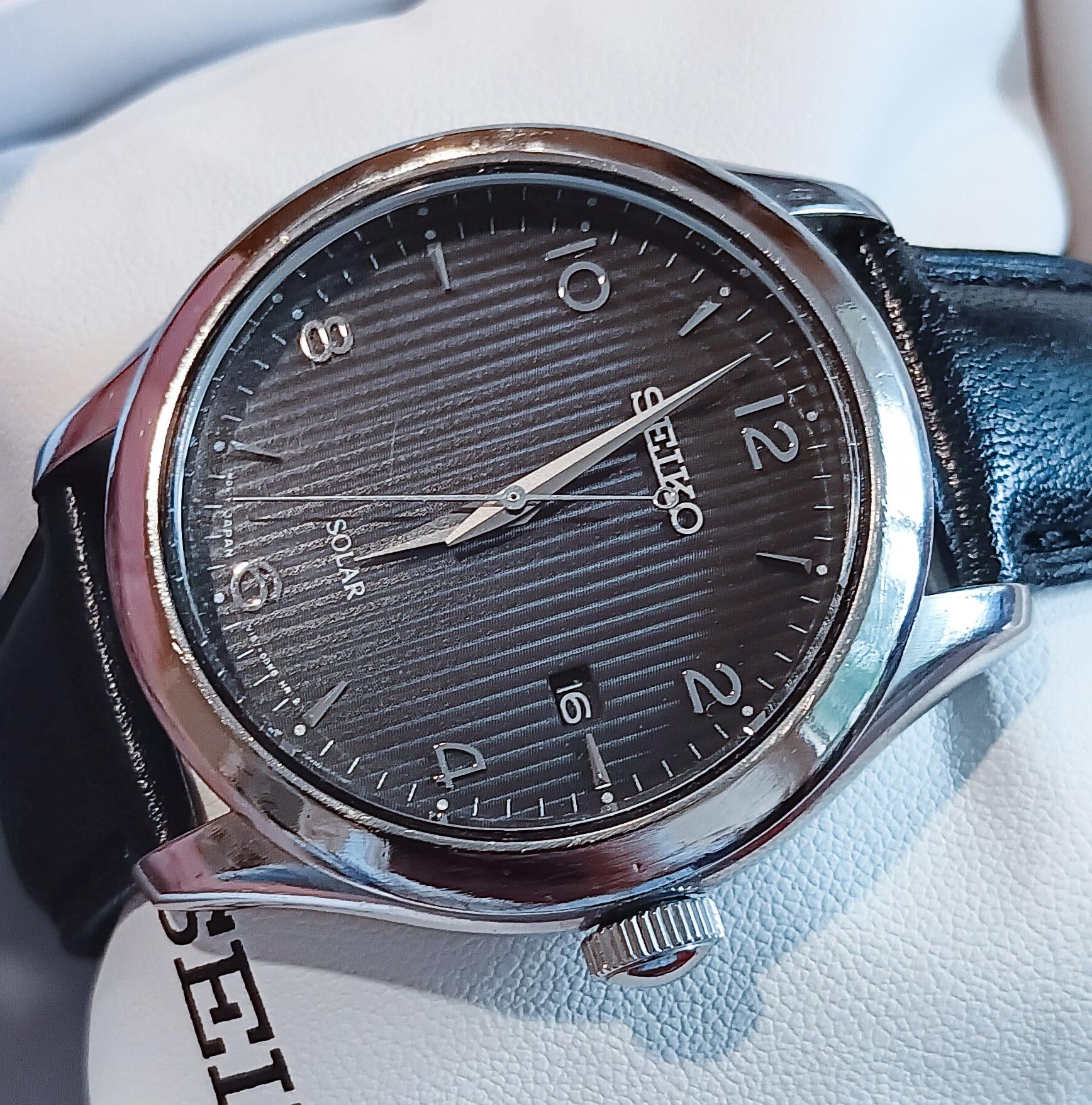 WTS] Seiko SNE495 (V157-0CN0) Solar Dress Watch 'Pin Stripes
