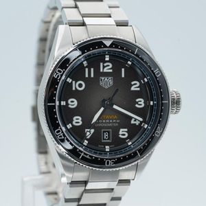 Tag Heuer Me1110-2 Silver Black Men