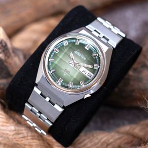 Seiko 1991 TV SKXK97 Black Square Dial Vintage 7S26-2060 Hodinkee