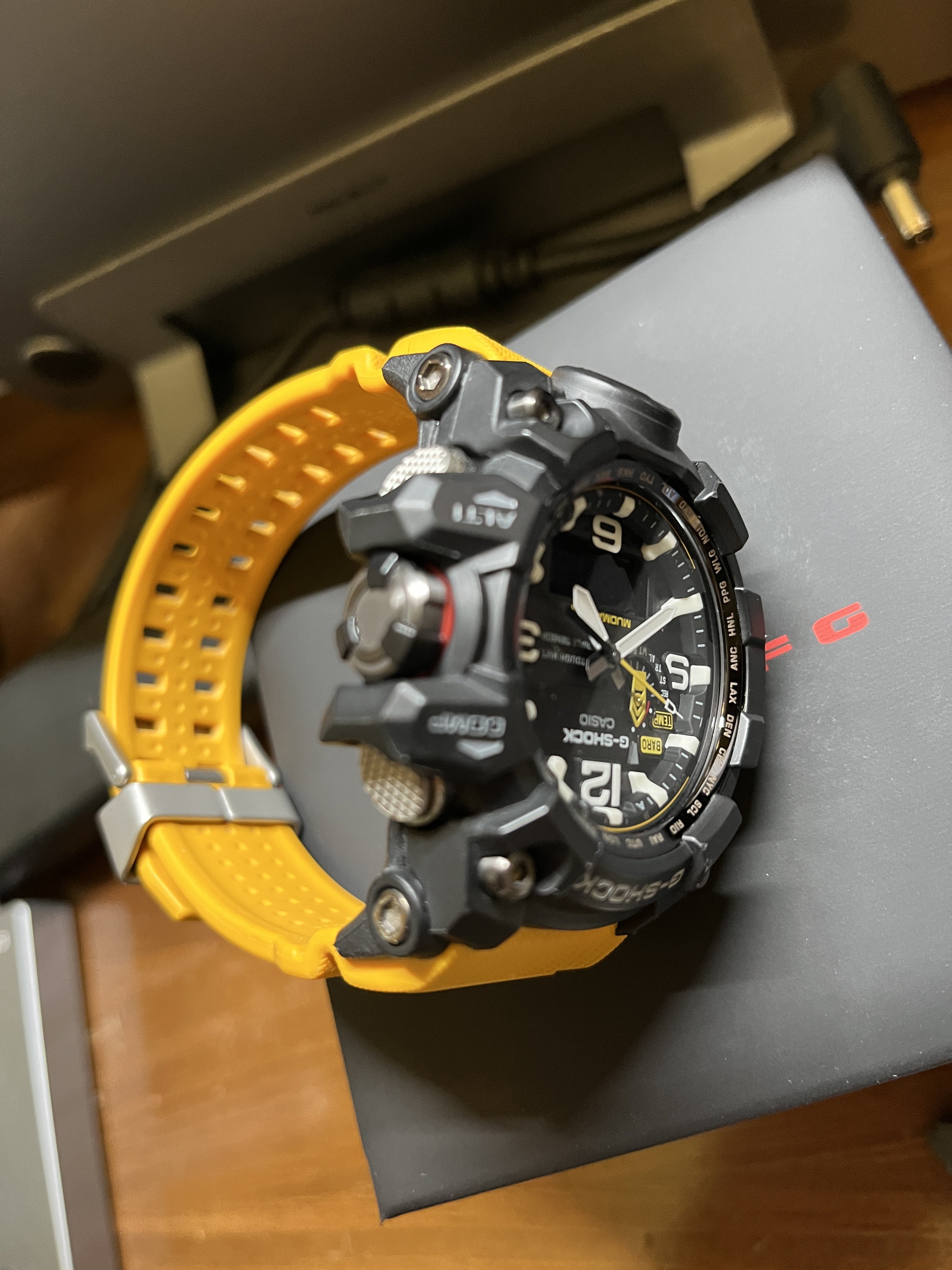 Casio G-Shock GWG-1000-1A3JF with extra strap | WatchCharts