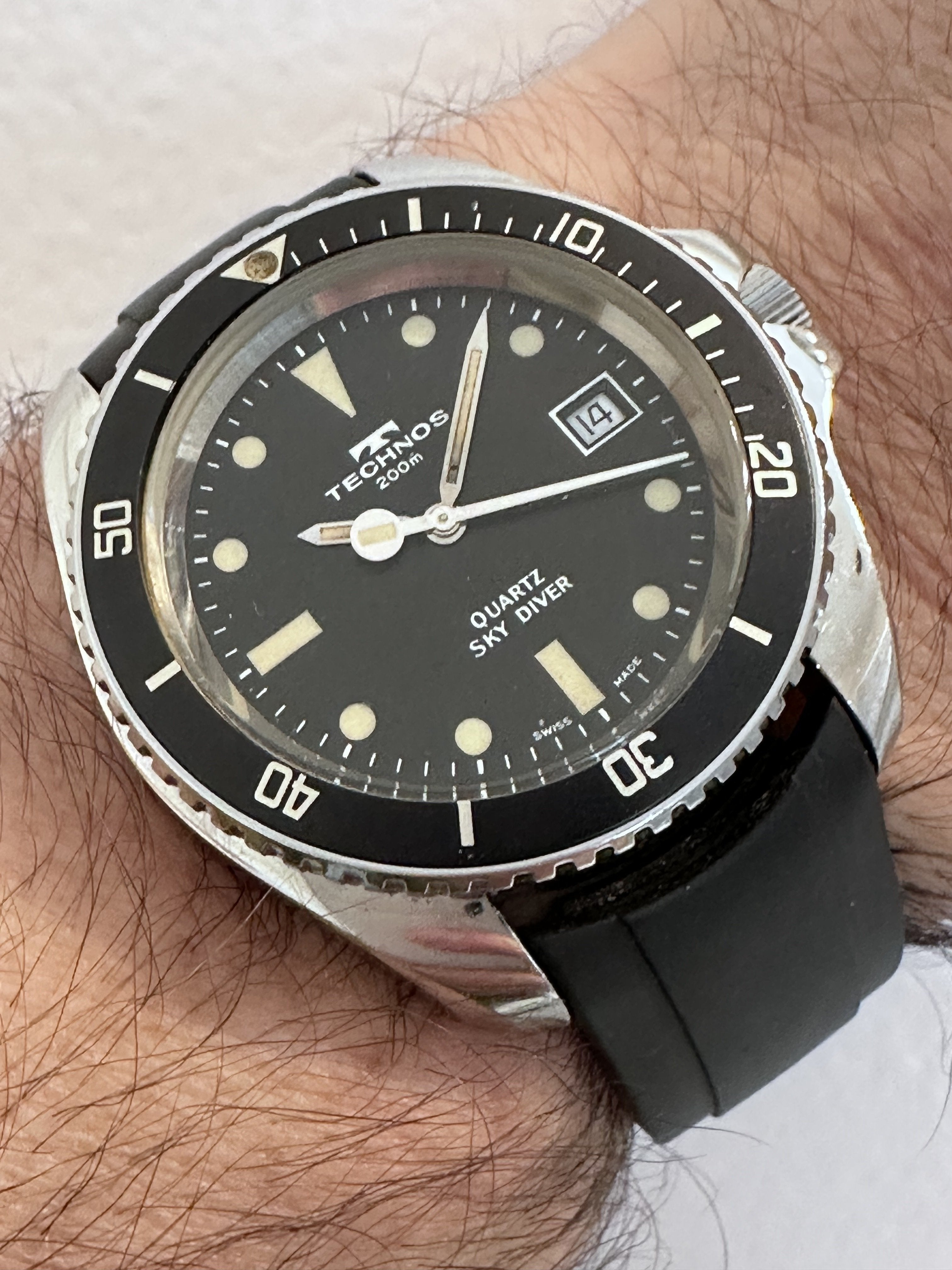 Vintage Technos Sky Diver Quartz 200m all original - Circa Vintage Technos Sky Diver Quartz 200m all original - Circa