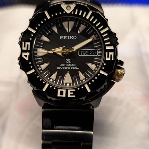 ダチョウ SEIKO monster srp583 Seiko Prospex Monster with 24-Jewel Automatic Movement and