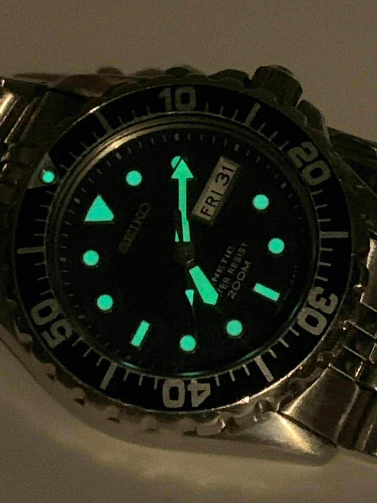 Vintage SEIKO Kinetic 200m Divers Watch 5M63-0A10 | WatchCharts