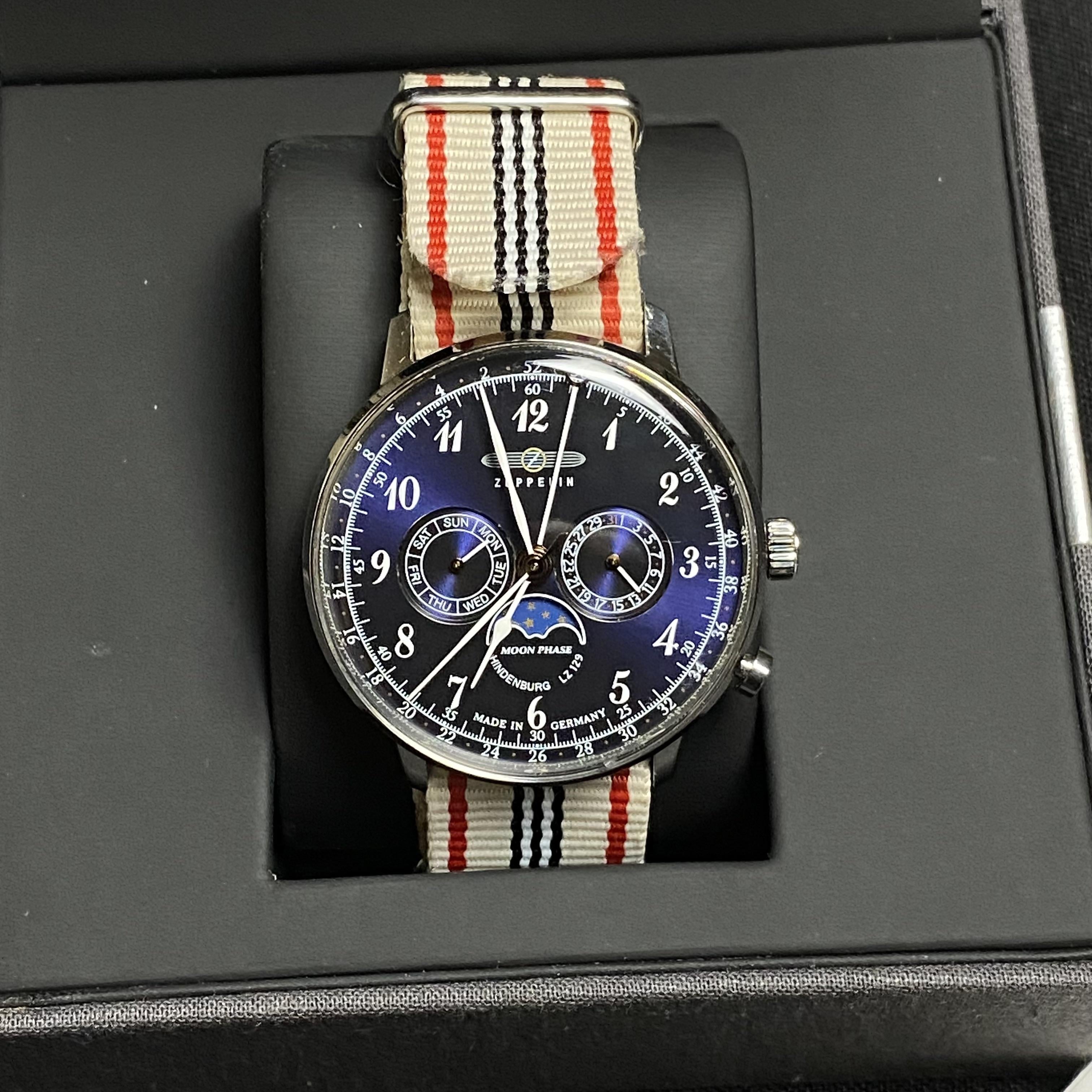 Zeppelin Lz 129 Hindenburg Moonphase | Iguana Sell