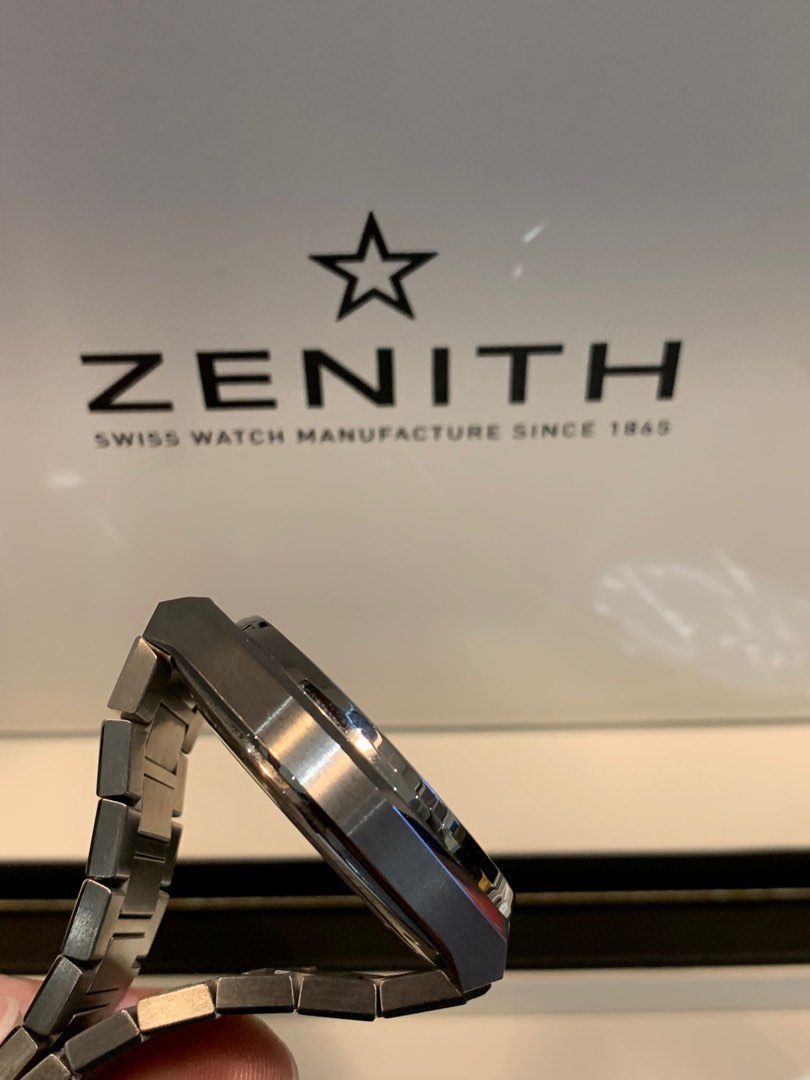 6,700 USD] Zenith Defy Classic Skeleton dial 95.9000.670/78.M9000