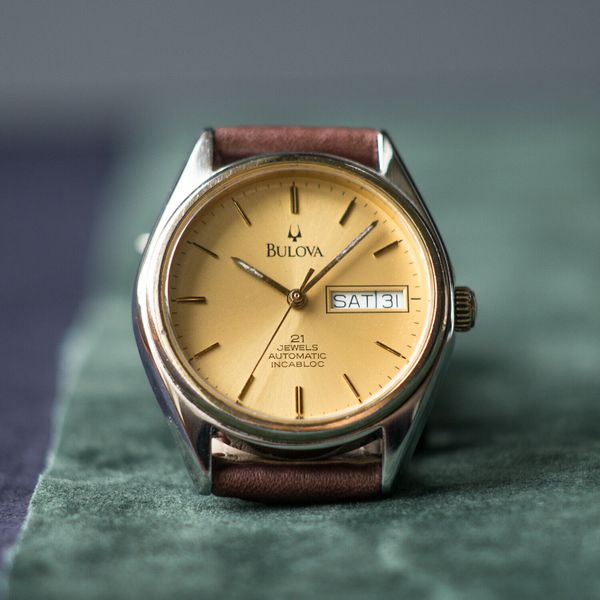 Astonishing Vintage Bulova Incabloc 21 jewels Automatic DayDate Swiss WatchCharts