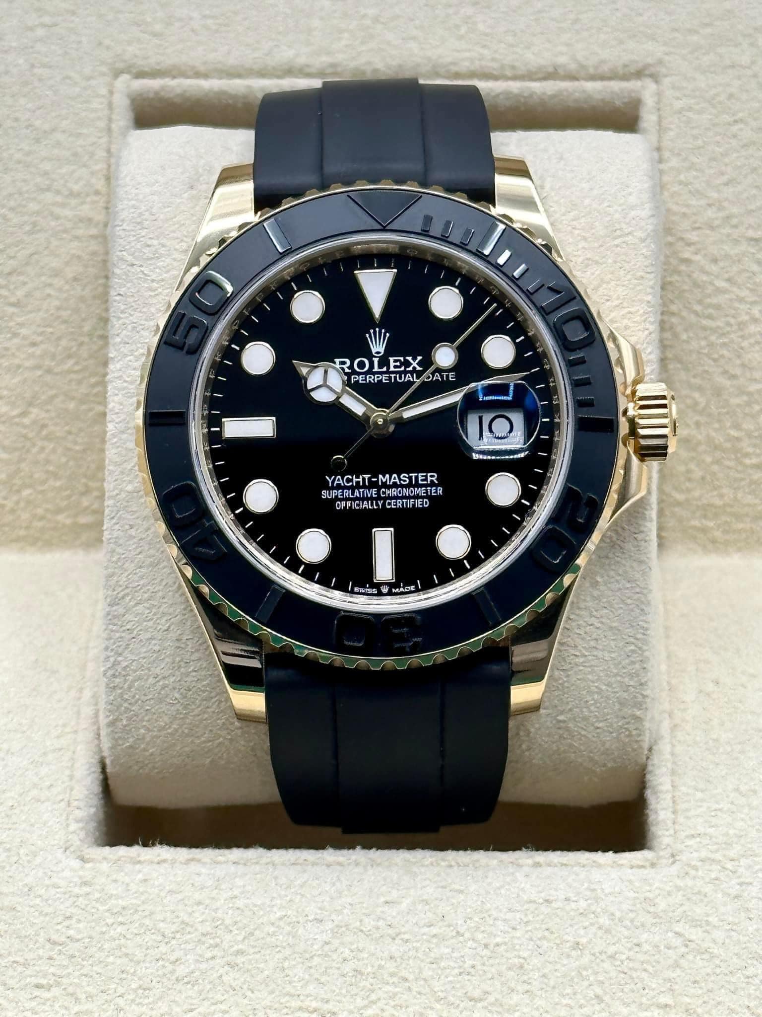 Rolex Yacht-Master 42mm 226658 yellow Gold Oysterflex Black Dial