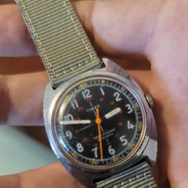 Montre Vintage Timex Pour Homme - Mécanique, Acier Inoxydable, Cadran Blanc, étanche 30m - Style Classique Années 70/80