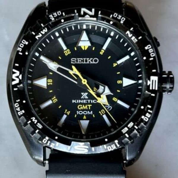 SEIKO 5M85-0AE0 Kinetic GMT Watch | WatchCharts SEIKO 5M85-0AE0 Kinetic GMT Watch | WatchCharts