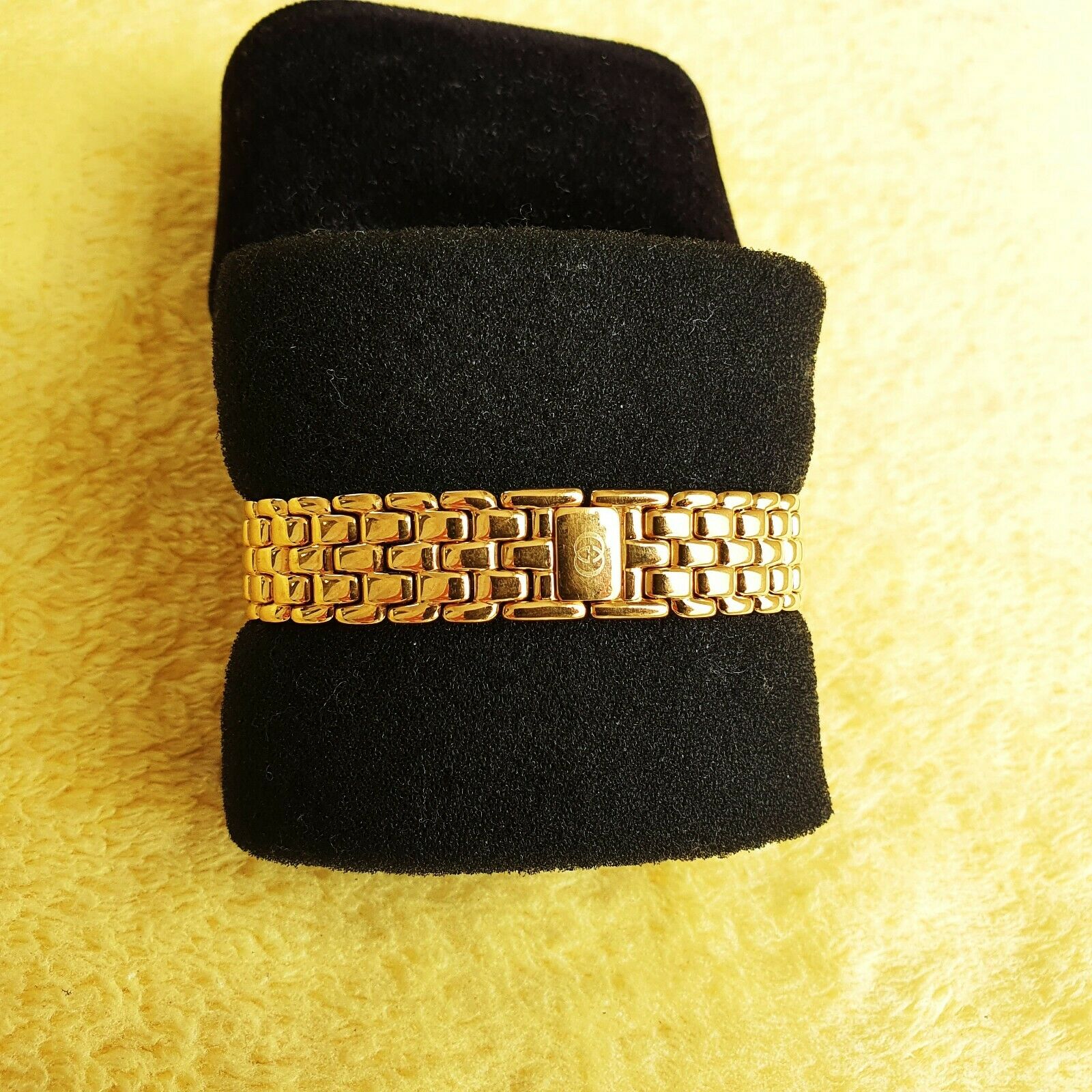 Gucci 3400L 18K Gold Plated Women\'s Watch with Diamond Markers. Gucci 3400 F L Gold Round Ladies Watch - Etsy main image 4