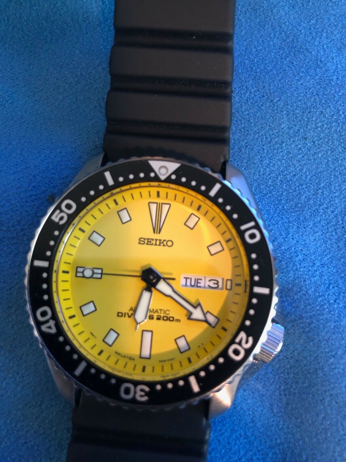 SKXA35 Automatic Diver's Watch 200m Yellow 7S26-02C7 MALAYSIA | WatchCharts