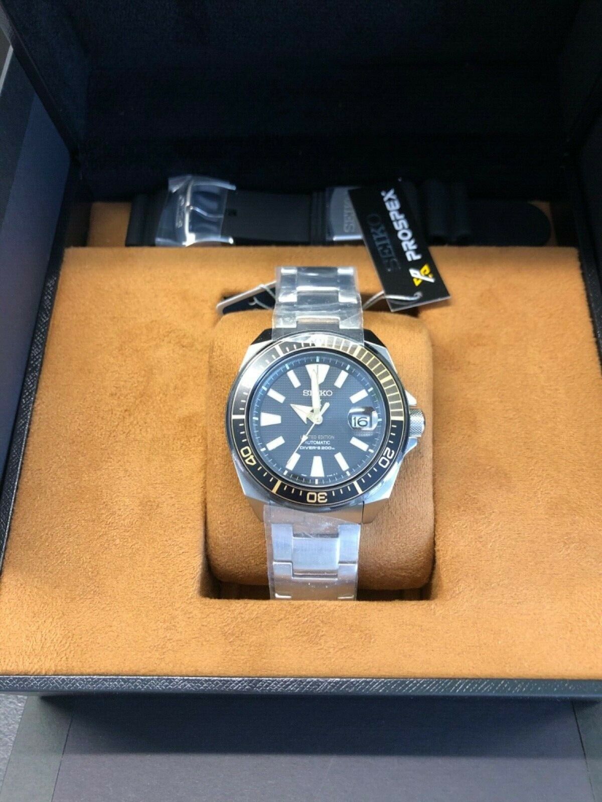 Seiko Samurai SRPC43K Zimbe Limited Edition WatchCharts