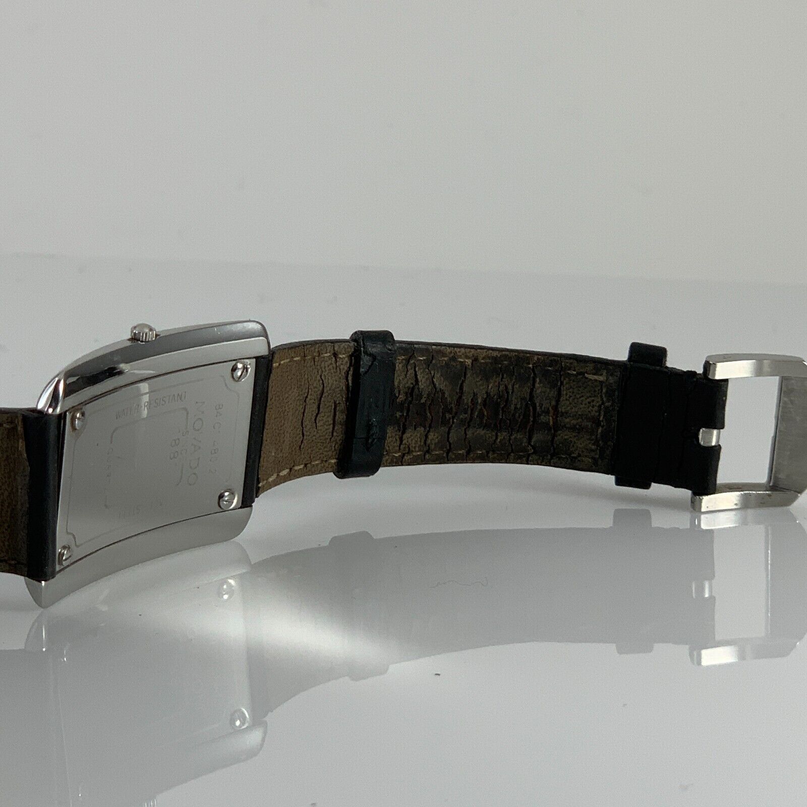 Movado Museum La Nouvelle Slim Curved Men's Watch All Steel Movado Museum La Nouvelle Slim Curved Men's Watch All Steel