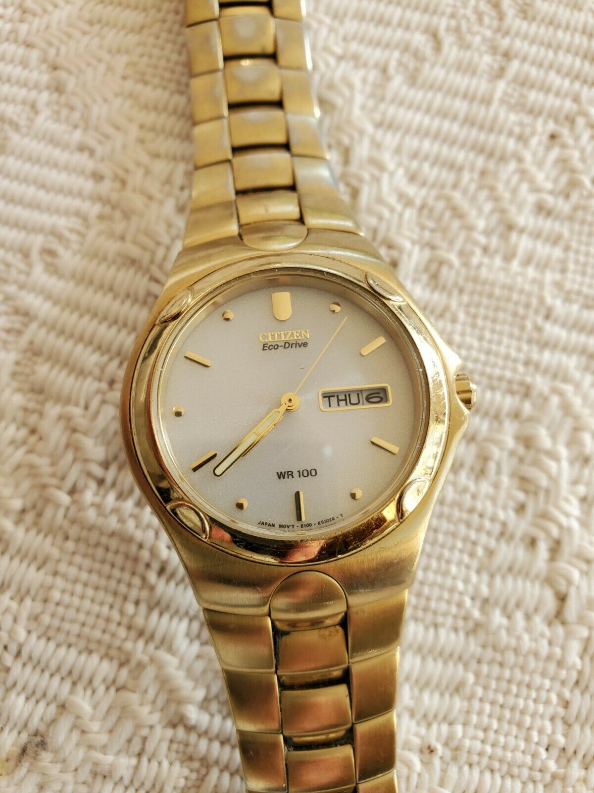 Citizen gold clearance watch white face