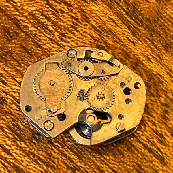 Vintage Timex wristwatch, No (0) Jewel unadjusted movement For parts or ...