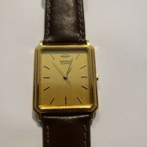 Vintage Seiko Quartz Thin Men's Watch #5Y31-5A30 | WatchCharts