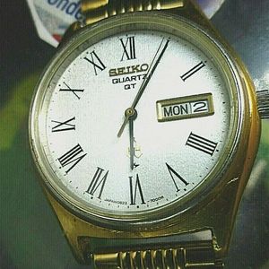 Mens Gold 36mm SEIKO QT 9j 0823-7000 1975 Vintage Quartz Watch | WatchCharts